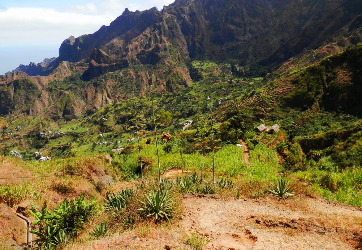 Hiking In Santo Antão – Cape Verde – Flying Dutchman Pat